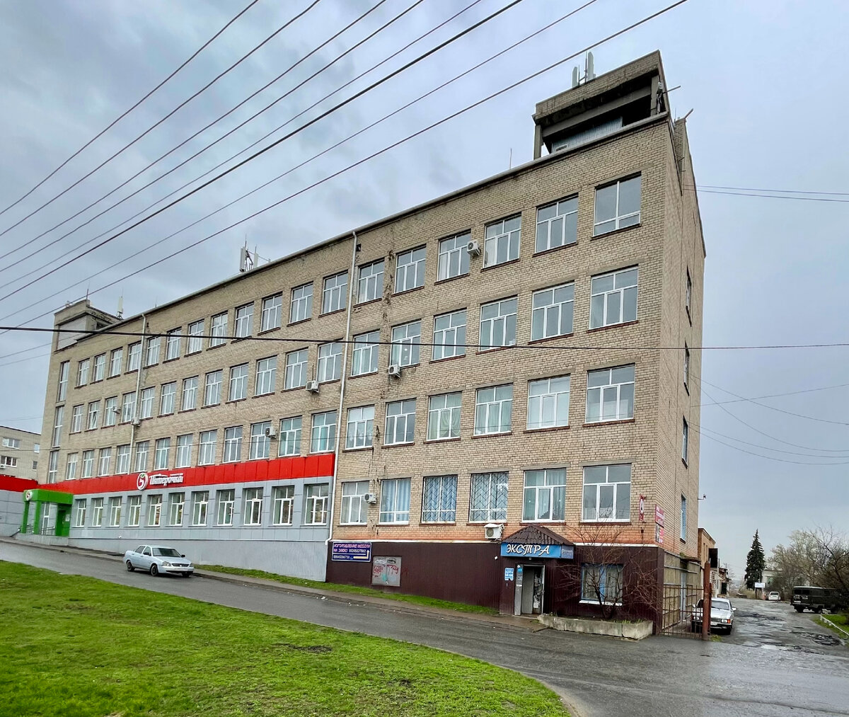 Дом торговли, торговый центр, ул. Дзержинского, 113, Губкин - Яндекс Карты
