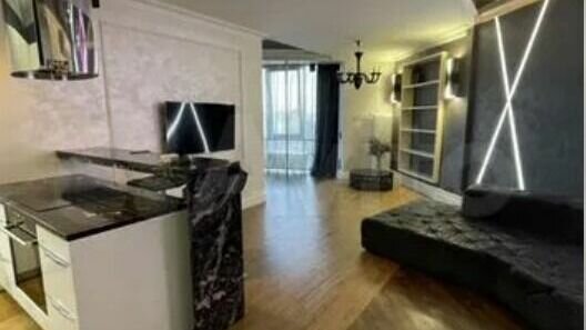     В Тюмени аренда однокомнатной квартиры в центре города обойдется более чем в 100 тысяч рублей.