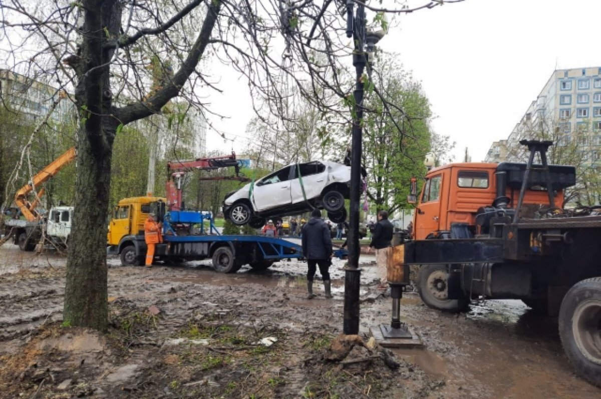    Число повреждённых авто после взрыва в Белгороде увеличилось до шести