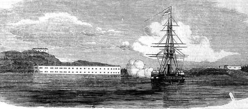 Фрегат «Один» ведёт огонь по бастионам Бомарзунда — российской крепости на Аландских островах.