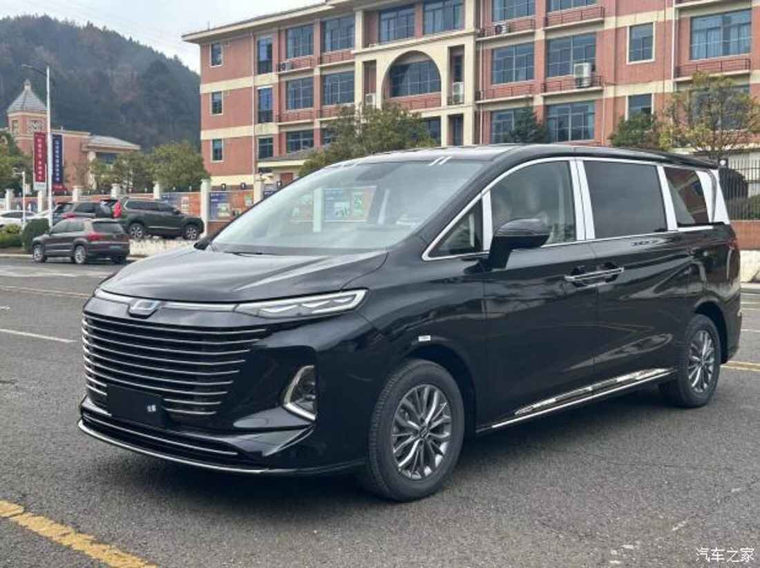 Какие планы у Lada? Минивэн подобный Toyota Alphard на подходе? | Новости  из мира технологий и авто | Дзен