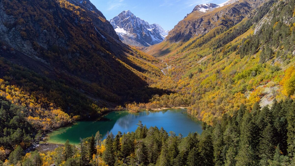 Карачаево Черкесия осень горы фото