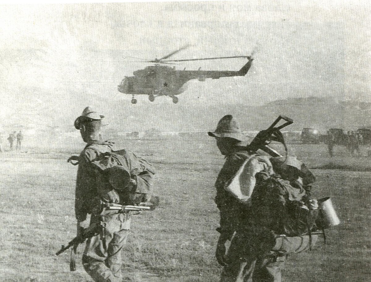 Оригинальная  обложка повести  "Шурави бача". Все права принадлежат автору.