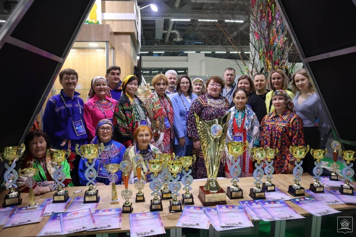   Югра получила гран-при на выставке «Сокровища Севера. Мастера и художники России»