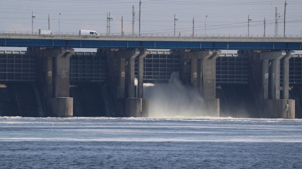 Режим сброса воды на Жигулевской ГЭС в 2023 году