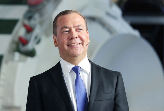    Дмитрий Медведев