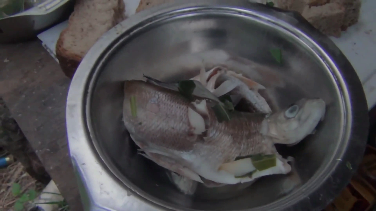 УХА ГОТОВА. Нежнейший ХАРИУС и ЖИРКИ в ухе. - (смотрите на видео внизу статьи)