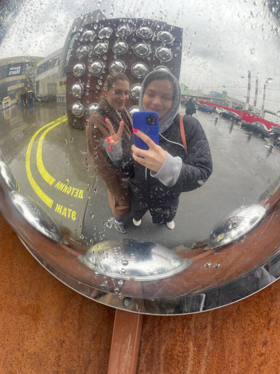 В Севкабельском порту