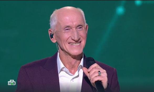 АЛЕКСАНДР  ВАЛИКОВ  "Главное, ребята, сердцем не стареть"