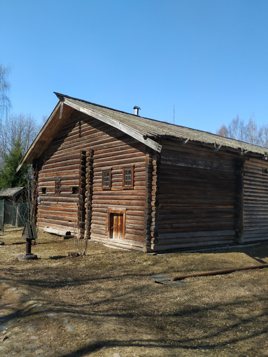 ЛИЧНЫЙ АРХИВ.