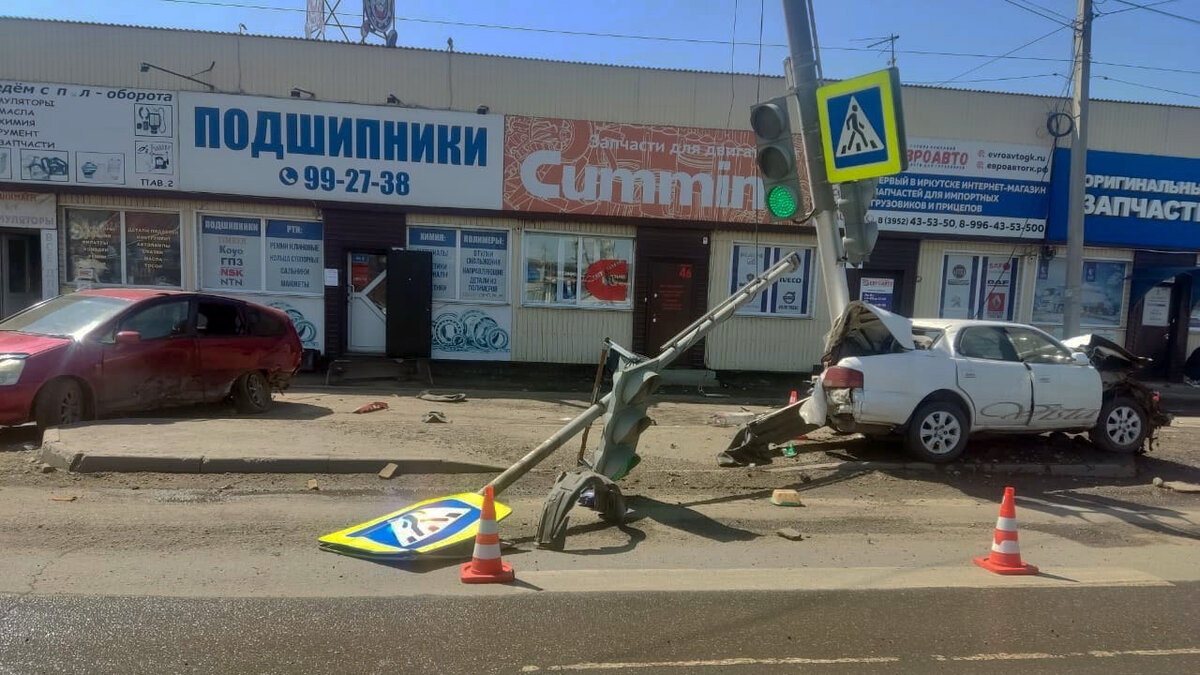 Иркутск. Выезд на встречную полосу. Фото ГИБДД Иркутска