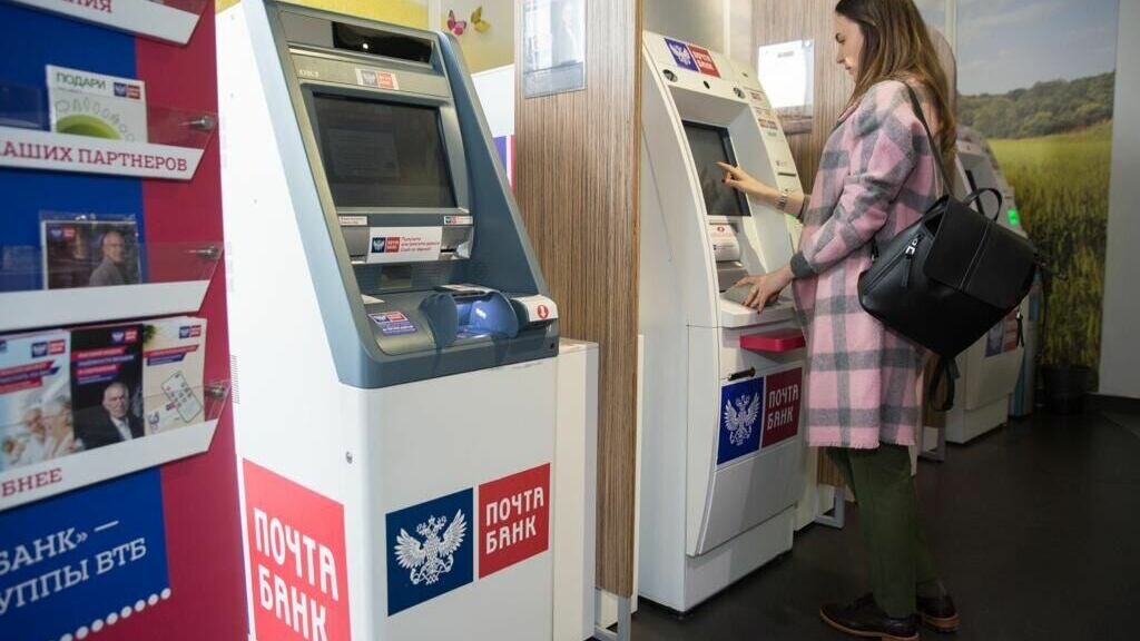     17% россиян на постоянной основе используют возможности кешбэка. Это выгодно и правильно с точки зрения финансовой грамотности. Почему бы не зарабатывать так каждому из нас?