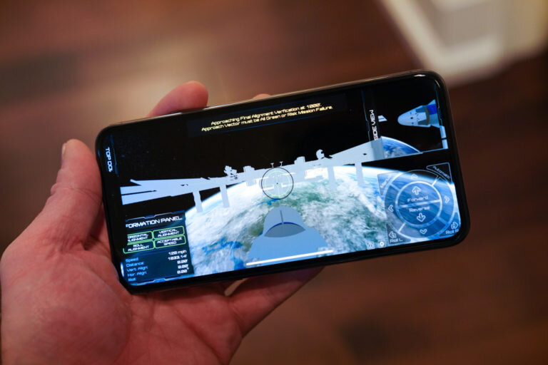    Игра, запущенная на мобильном телефоне / © Techcrunch