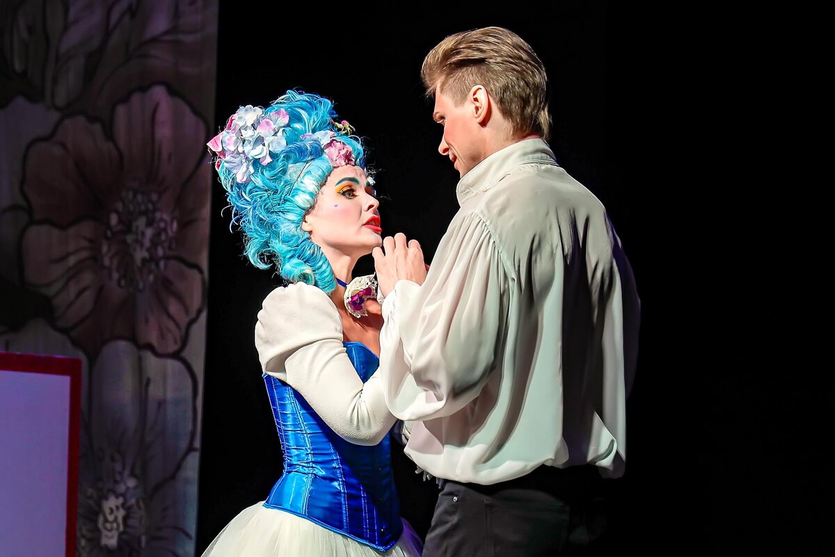 администрация города щекино тульской области. давай щекино. площадь в щекино сейчас. санаторий синтетик в щекинском районе. щекино сверху.