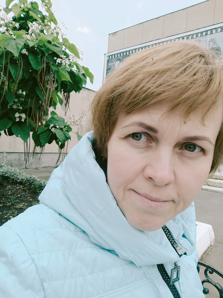 Нос на фото был красный от холода, пришлось высветлить фотку) 