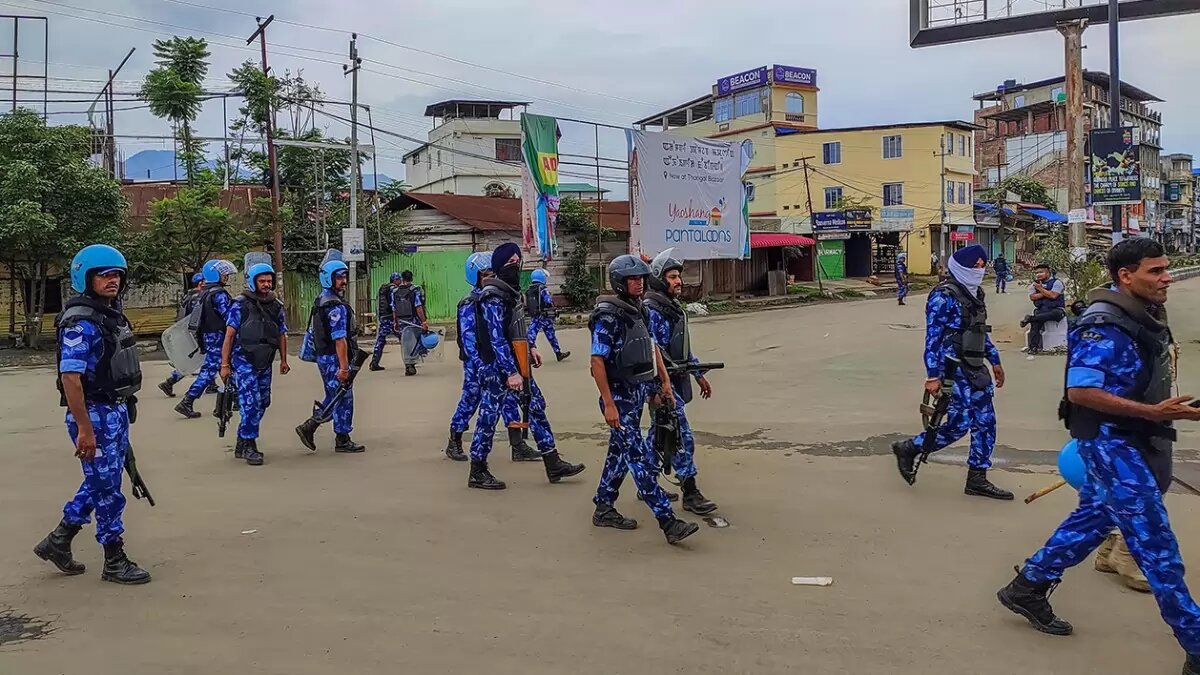 Фото с сайта https://www.outlookindia.com/national/manipur-violence-9-killed-10-injured-in-fresh-militant-attack-photos-295193?photo-2