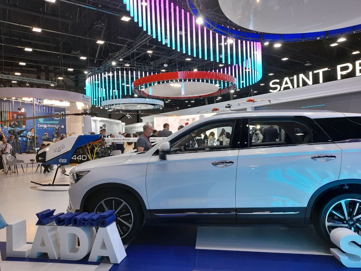    Lada X-Cross 5. Фото: Мойка78