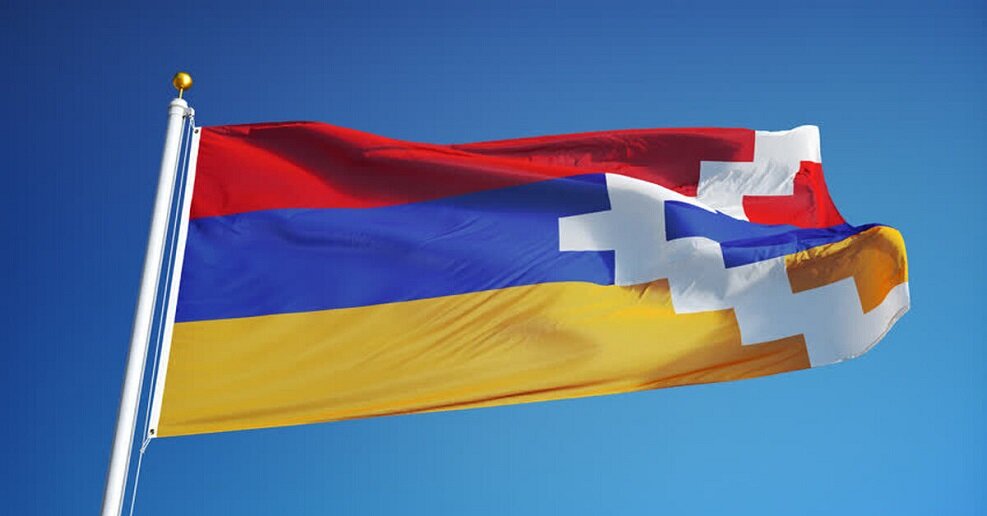 Государственный флаг Нагорно-Карабахской Республики (Республики Арцах). Фото из открытых источников сети Интернета