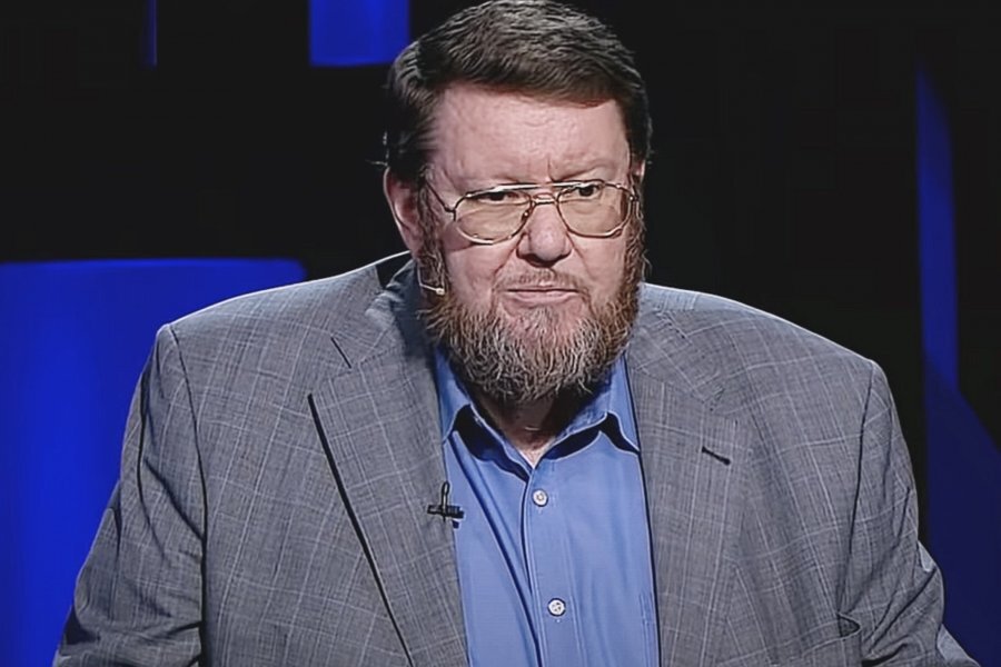 Наше руководство давно должно было понять: в случае нахождения среди властей лишь элит – с наибольшей вероятностью произойдёт регресс и деградация всего, что есть в государстве.