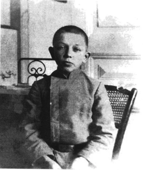 Гимназист Сергей Юдин