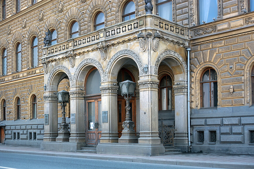 Дом Учёных на Дворцовой набережной, 26. Автор фото: Валентина Качалова / Фотобанк Лори