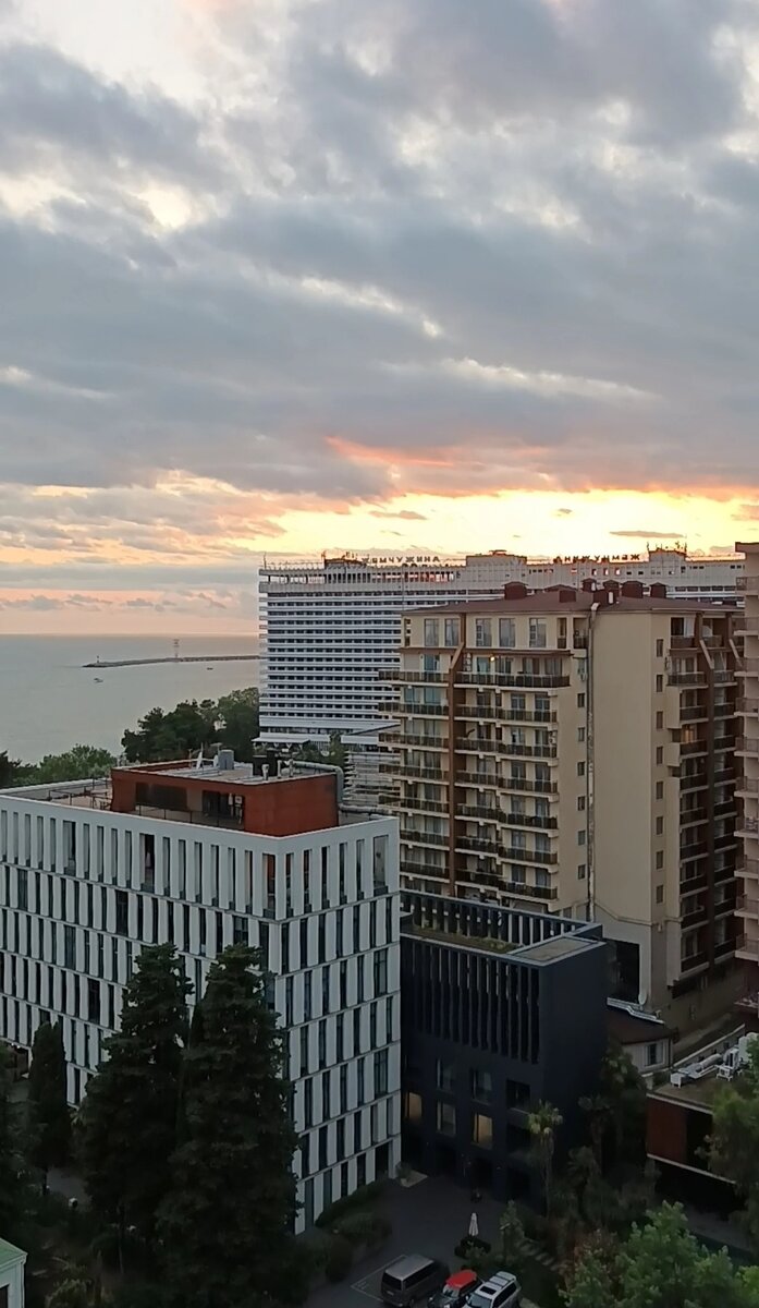 Вид с балкона вечером