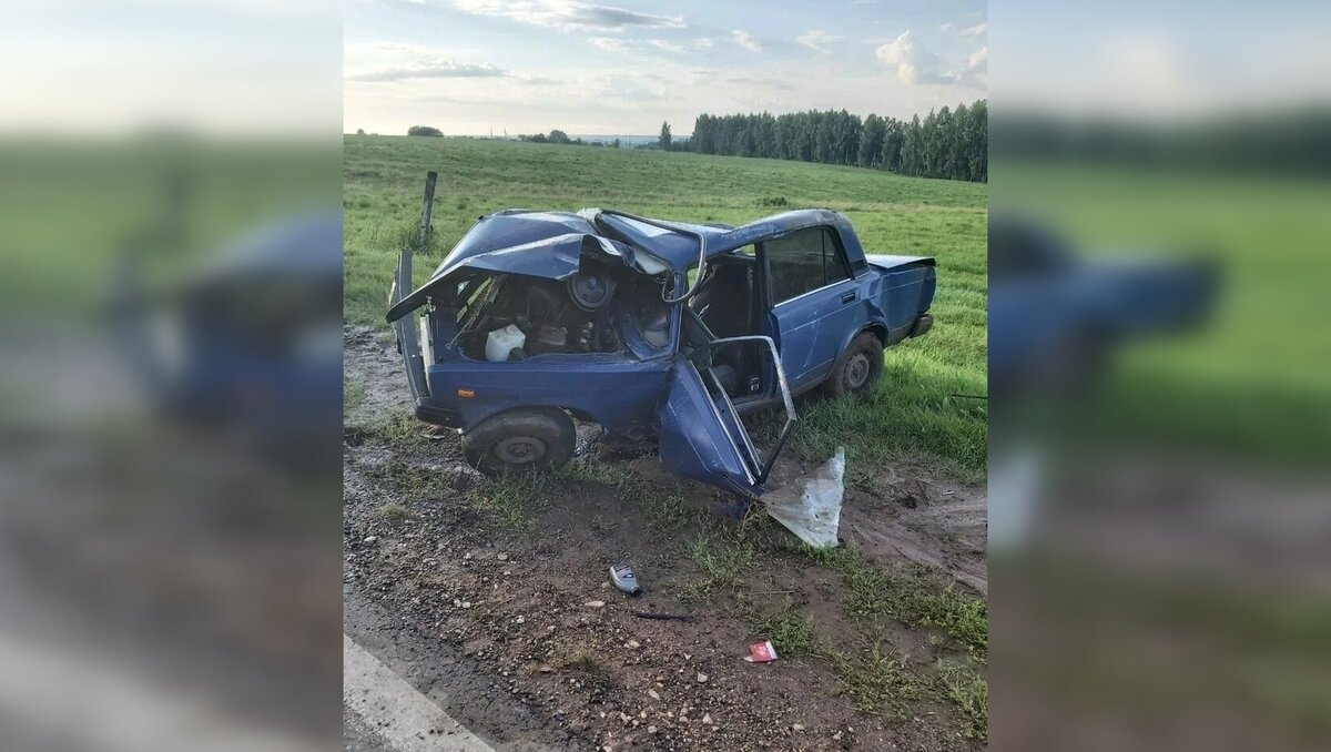     В Госавтоинспекции просят водителей соблюдать скоростной режим и не совершать рискованные маневры.