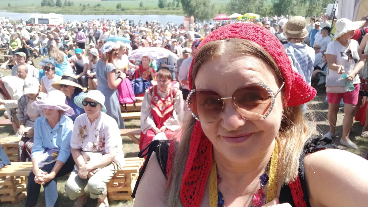 Селфи. В ожидании выступления оркестра "Малахит"