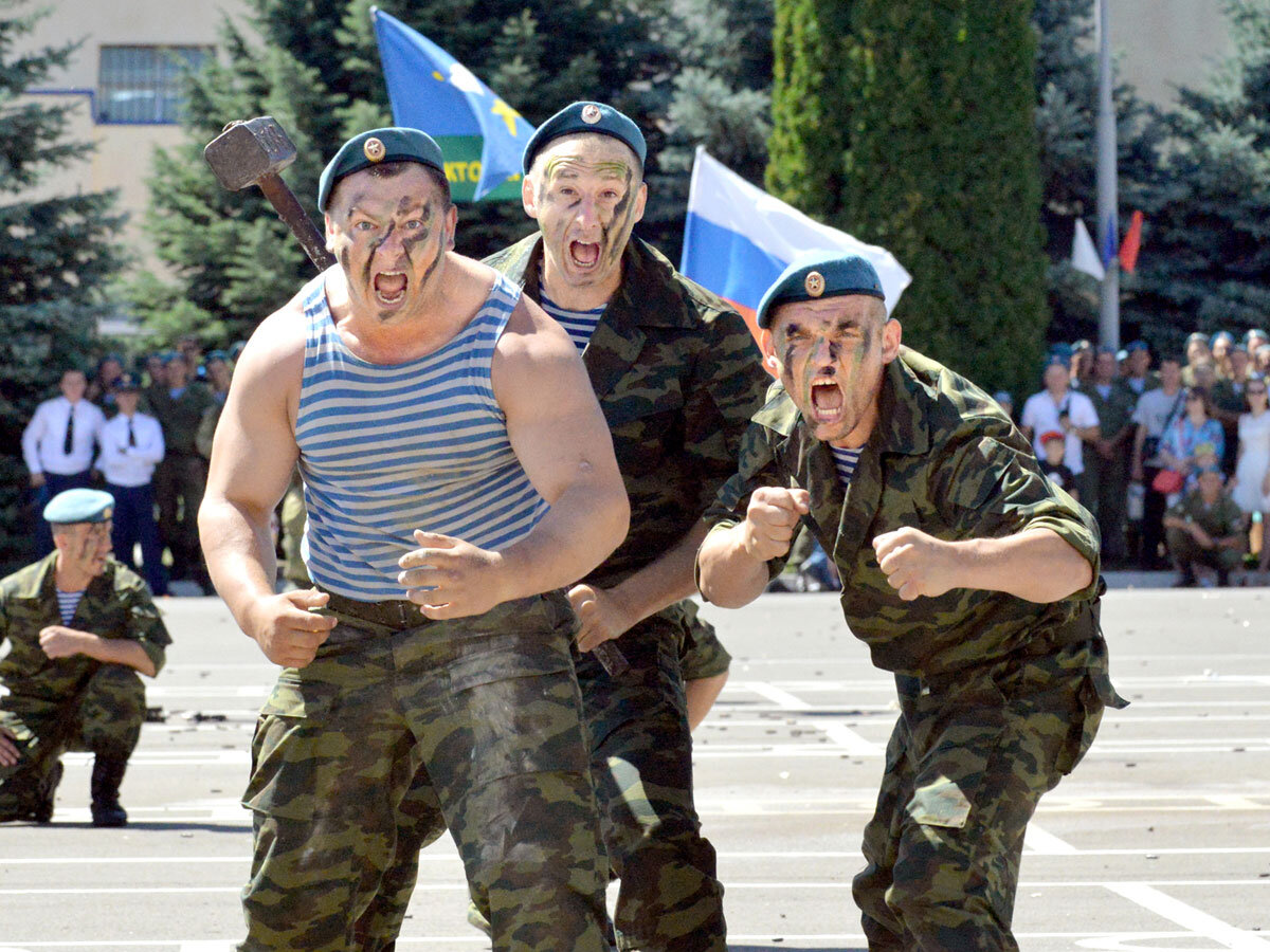 Военные качки