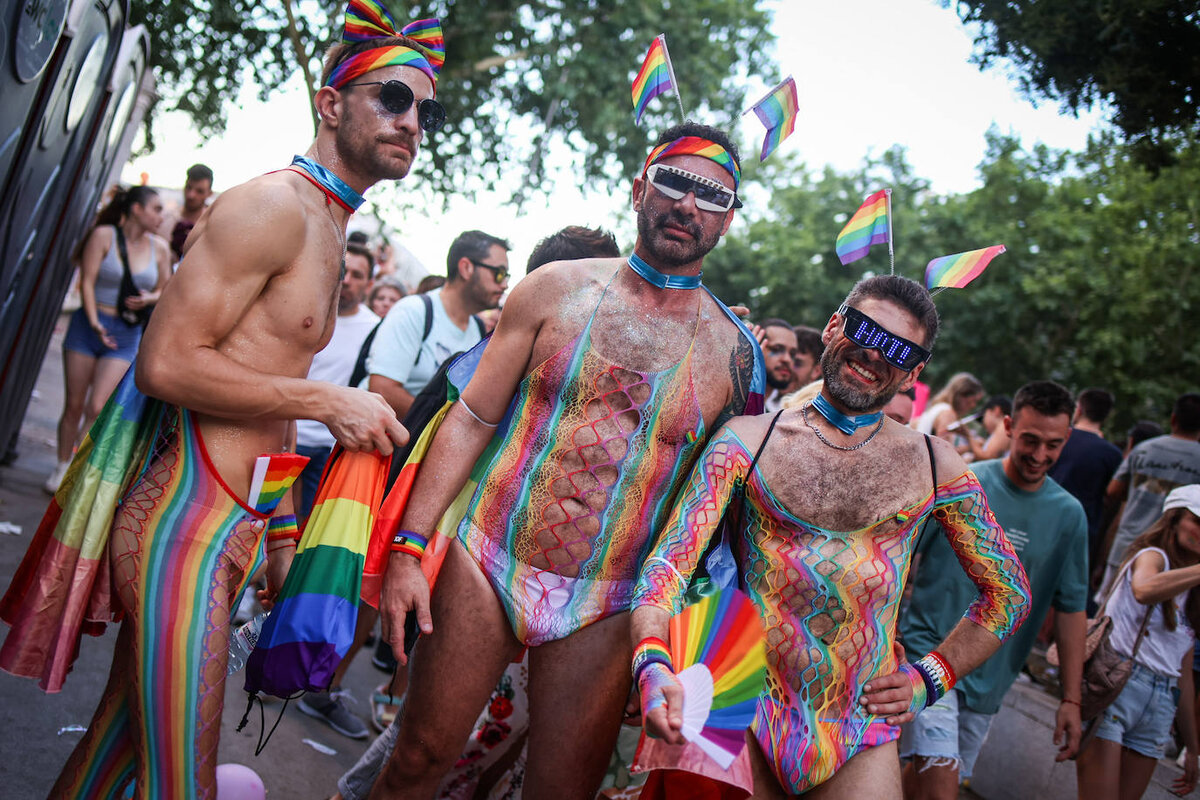фото геи парад в европе фото 18