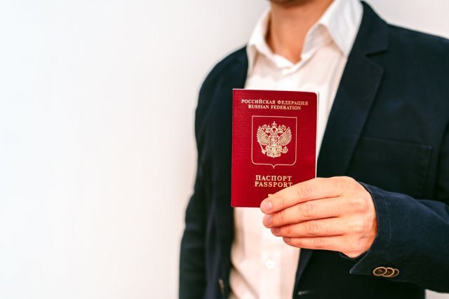    Когда можно использовать водительские права вместо паспорта?