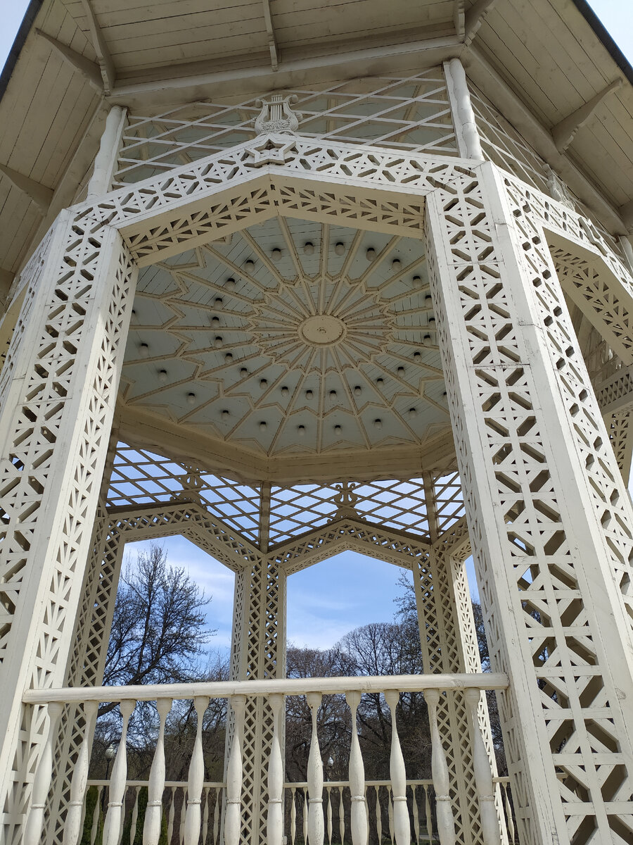 Парк Горького (фото автора) листайте далее