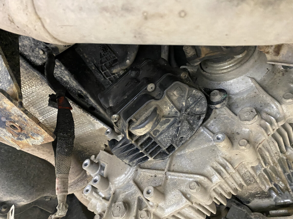 электро актуатор раздатки Land Cruiser 200
