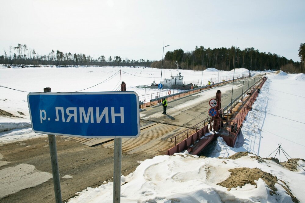    Поселения Сургутского района запасают продуктами и лекарствами на время ледохода