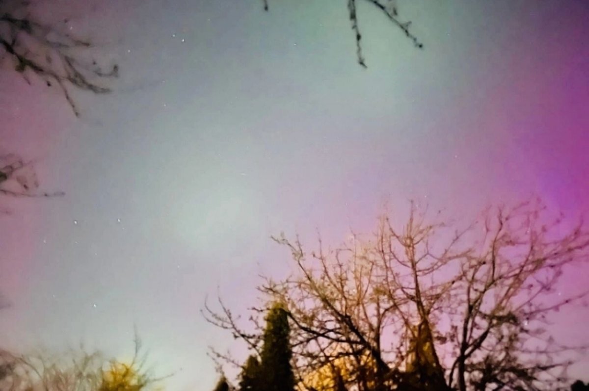    Многоцветная Аврора. Полярное сияние удивило самарцев