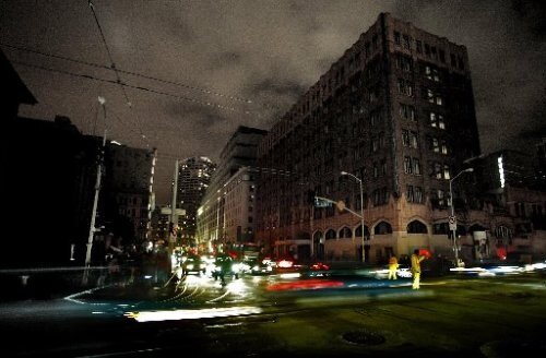 Нарушение энергоснабжения в Сан-Франциско в 1998 году