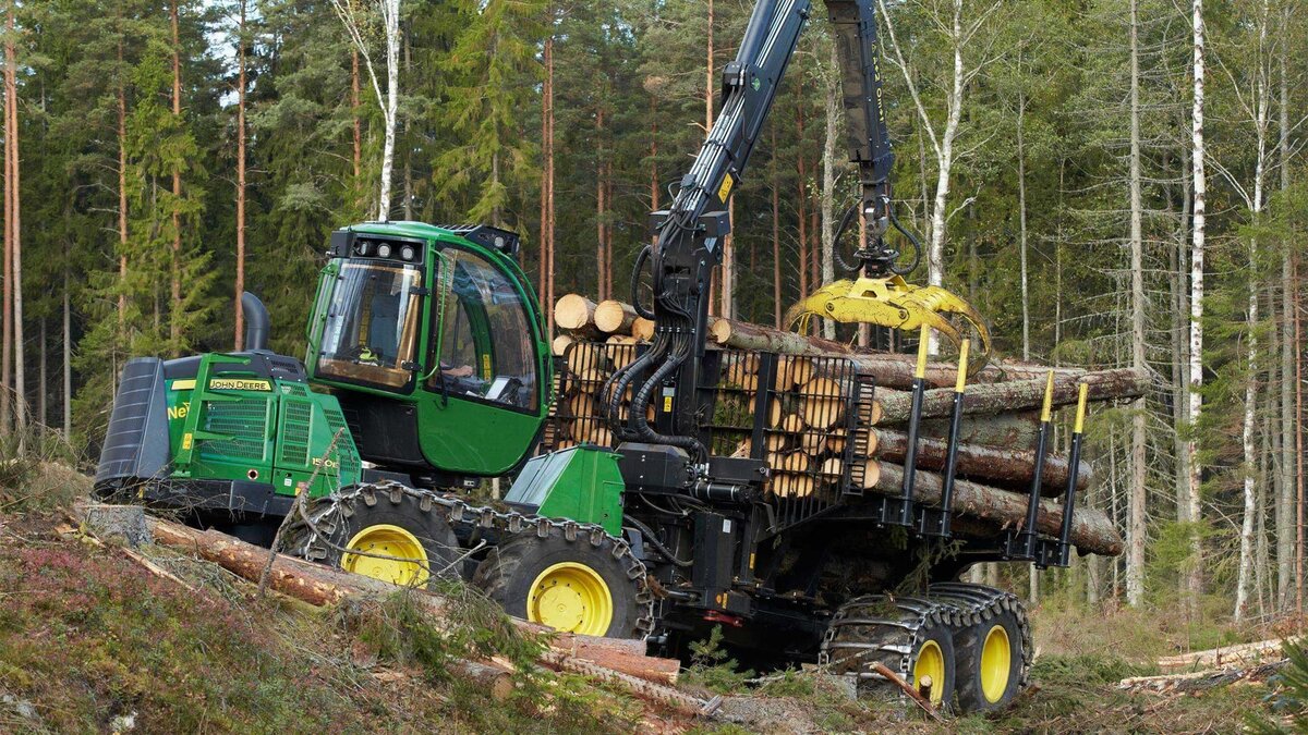 Что такое форвардер. Форвардер трактора лесная техника. Что такое форвардер. Ponsse трактор buffalo. Форвардер 1110 д.