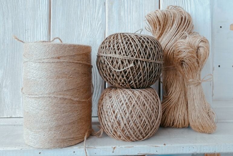 Джут для создания полезных мелочей.