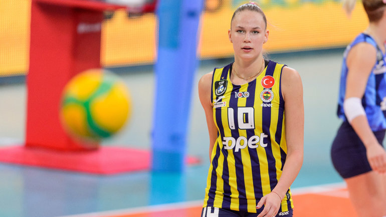    Арина Федоровцева. Global Look Press