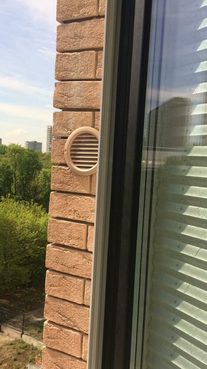 Откос окна в ЖК Среда