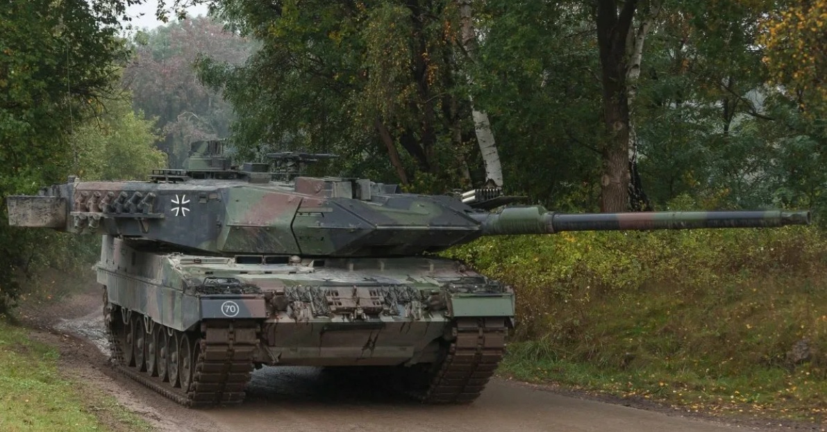 Боевой танк леопард 2а6. Леопард 2а6. Танк леопард 2а6. Танки Leopard 2a6. Танк леопард 2.