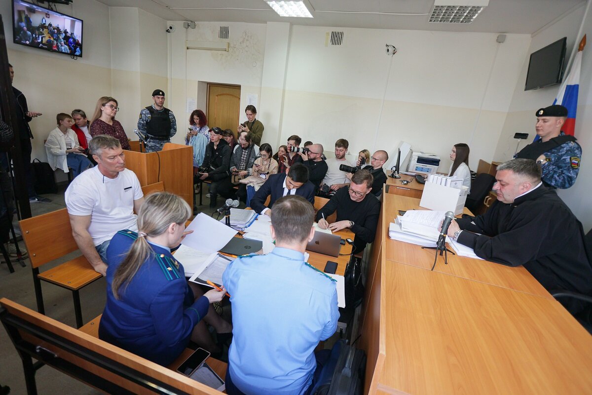 Сегодня проходит очередной суд над экс-мэром.  Фото: Иван Кабанов