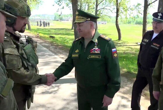    Министр обороны Российской Федерации генерал армии Сергей Шойгу