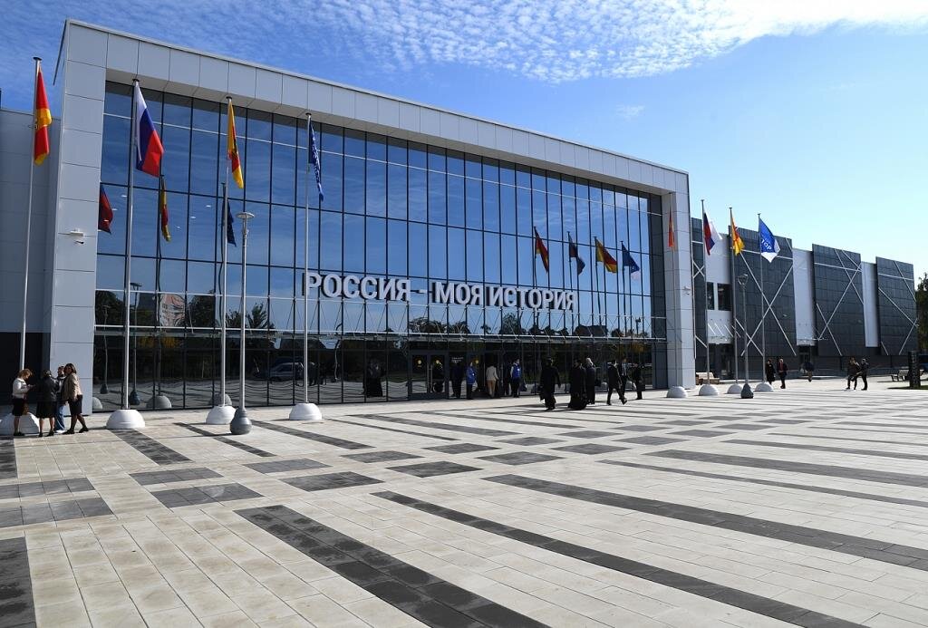 В Твери в парке «Россия – Моя история» Сталин и Екатерина II сыграют в мафию