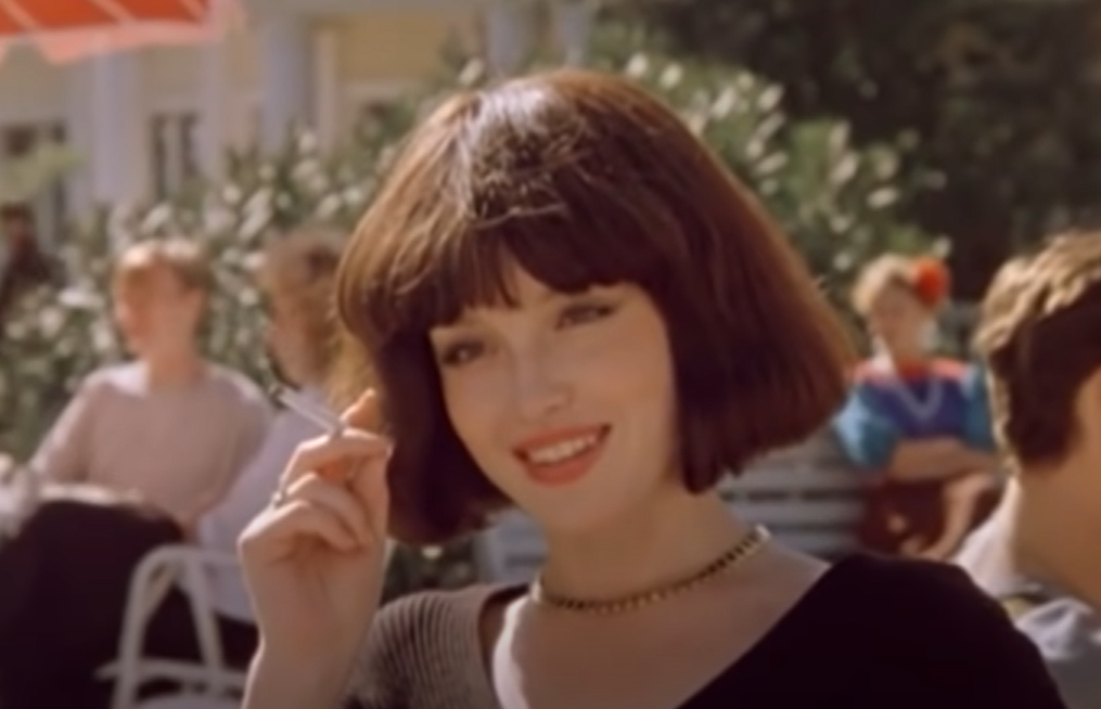 Рита (Анна Самохина), кадр из фильма "Воры в законе" (1988)