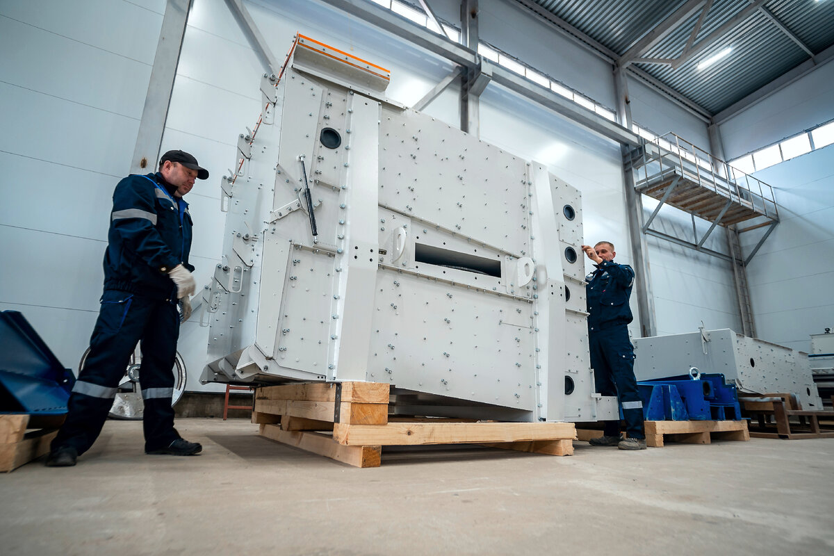 GRAINSTORM в производственном цехе