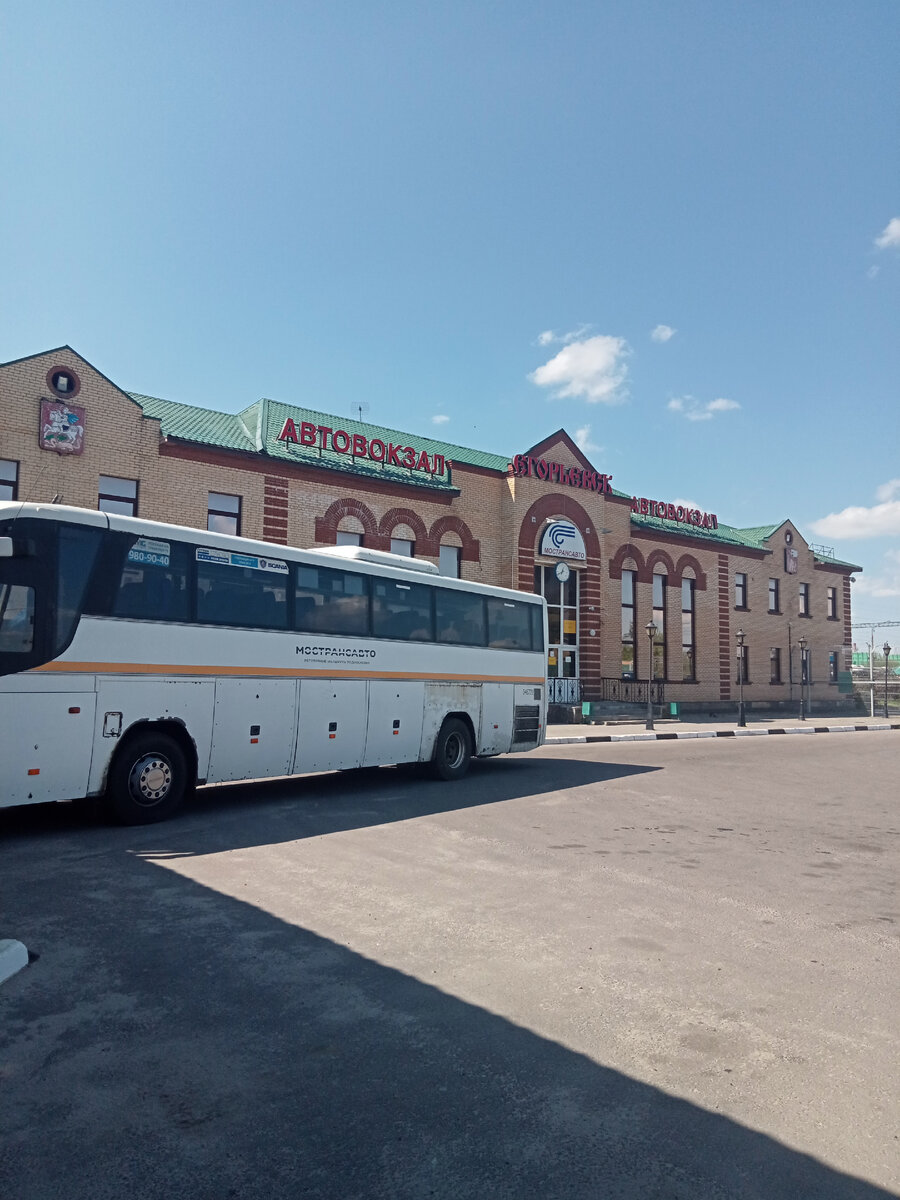 На этом автобусе сейчас поеду в Москву, воскресение 21 мая 🙂