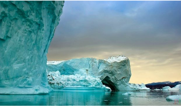 Ледяной пейзаж Гренландии