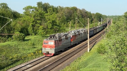 [2 в 1] ВЛ80С-1126 с грузовым поездом и ЭП1М-714 с поездом «Россия» на перегоне Котельнич-I - Ацвеж (Линия Котельнич - Буй)