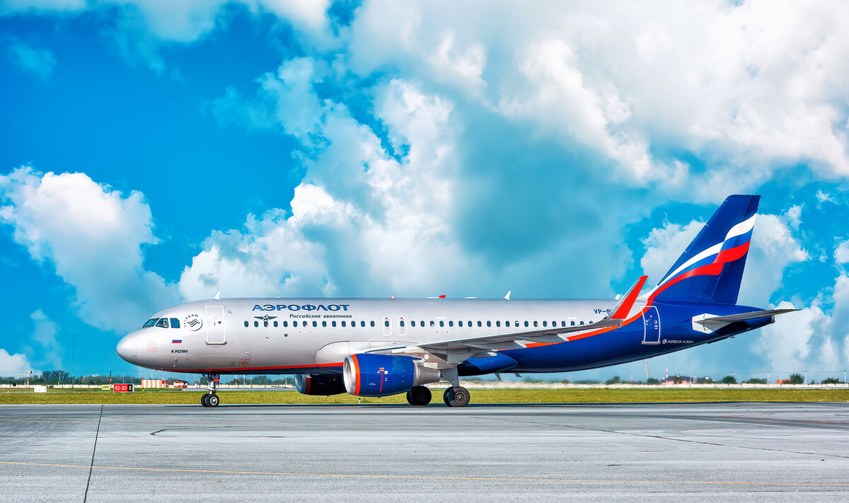 Российские авиакомпании активно расширяют географию внутренних полётов. Фото: AVRORACOON / Shutterstock.com